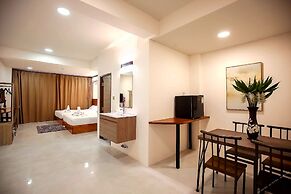 Key Hotel at Old City Center