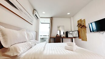 Key Hotel at Old City Center