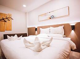 Key Hotel at Old City Center