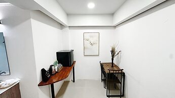 Key Hotel at Old City Center