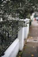 Glorious 2 Bedroom Apartment