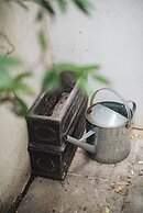 Glorious 2 Bedroom Apartment