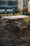 Glorious 2 Bedroom Apartment