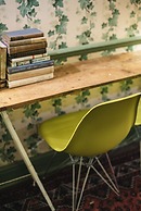 Glorious 2 Bedroom Apartment