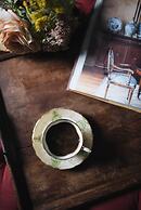 Glorious 2 Bedroom Apartment