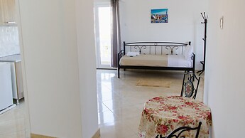 Nikolakakis Rooms Lavrio