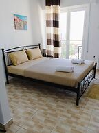 Nikolakakis Rooms Lavrio