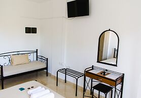 Nikolakakis Rooms Lavrio