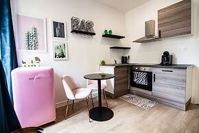 Théâtre Sinne Luxury Apartment