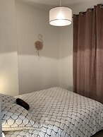 Théâtre Sinne Luxury Apartment