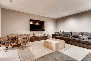 1-184 West Meadow Drive
