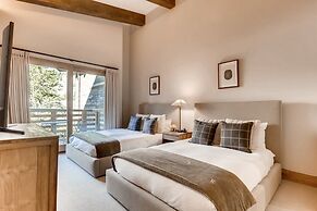 1-184 West Meadow Drive