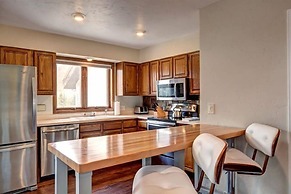 2-225 Eagle Dr Unit 8B Summer Only