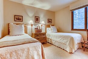 2-385 Gore Creek dr Vorlaufer 201