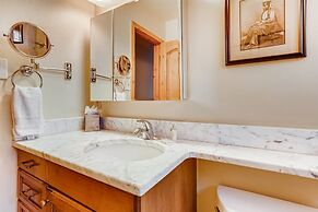 2-385 Gore Creek dr Vorlaufer 201