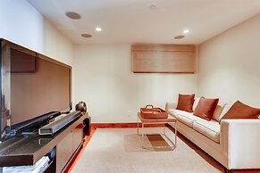 1-385 Gore Creek Dr. Vorlaufer #303