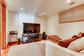 1-385 Gore Creek Dr. Vorlaufer #303