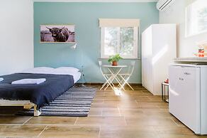 Beta Studios ApartHotel