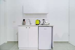 Beta Studios ApartHotel