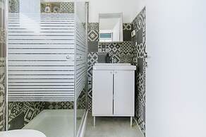 Beta Studios ApartHotel