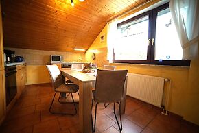 Ferienwohnung im Wald mit Kamin