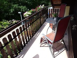 Ferienwohnung im Wald mit Kamin