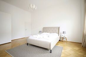 HeyMi Apartments Oper