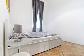 HeyMi Apartments Oper