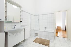 HeyMi Apartments Oper