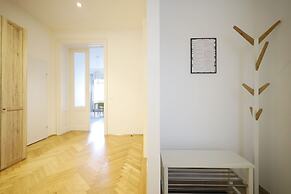 HeyMi Apartments Oper