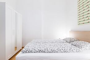 HeyMi Apartments Oper