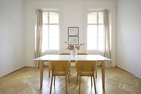 HeyMi Apartments Oper