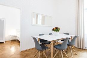 HeyMi Apartments in City Center