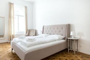 HeyMi Apartments in City Center