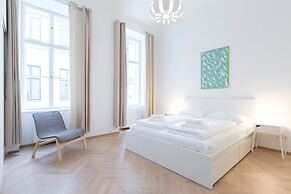 HeyMi Apartments in City Center