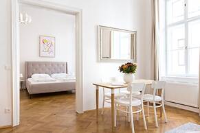 HeyMi Apartments in City Center