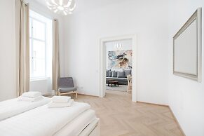 HeyMi Apartments in City Center