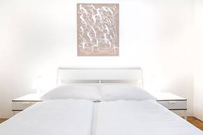 HeyMi Apartments in City Center