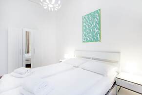 HeyMi Apartments in City Center