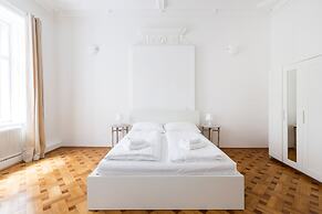 HeyMi Apartments in City Center