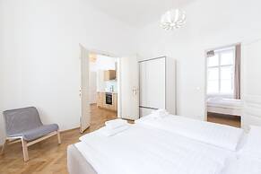 HeyMi Apartments in City Center