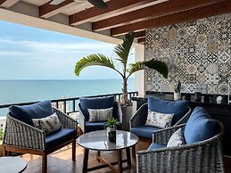 Pinnacle Resorts 179 - Adults Only