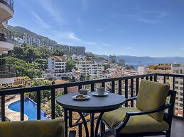 Pinnacle Resorts 179 - Adults Only