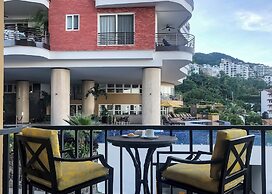 Pinnacle Resorts 179 - Adults Only