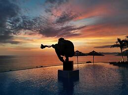 Pinnacle Resorts 179 - Adults Only