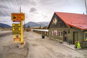 Livingston Inn - Historic