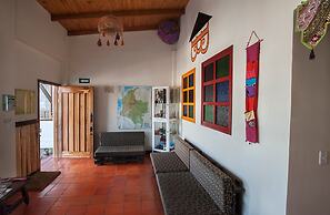 Casa Hospedaje La Bohemia - Hostel