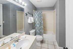 Island Royale Condos by ALBVR