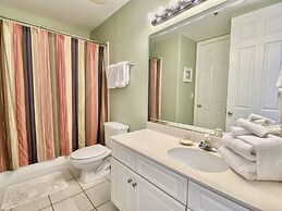 Island Royale Condos by ALBVR