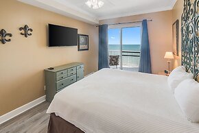 Island Royale Condos by ALBVR